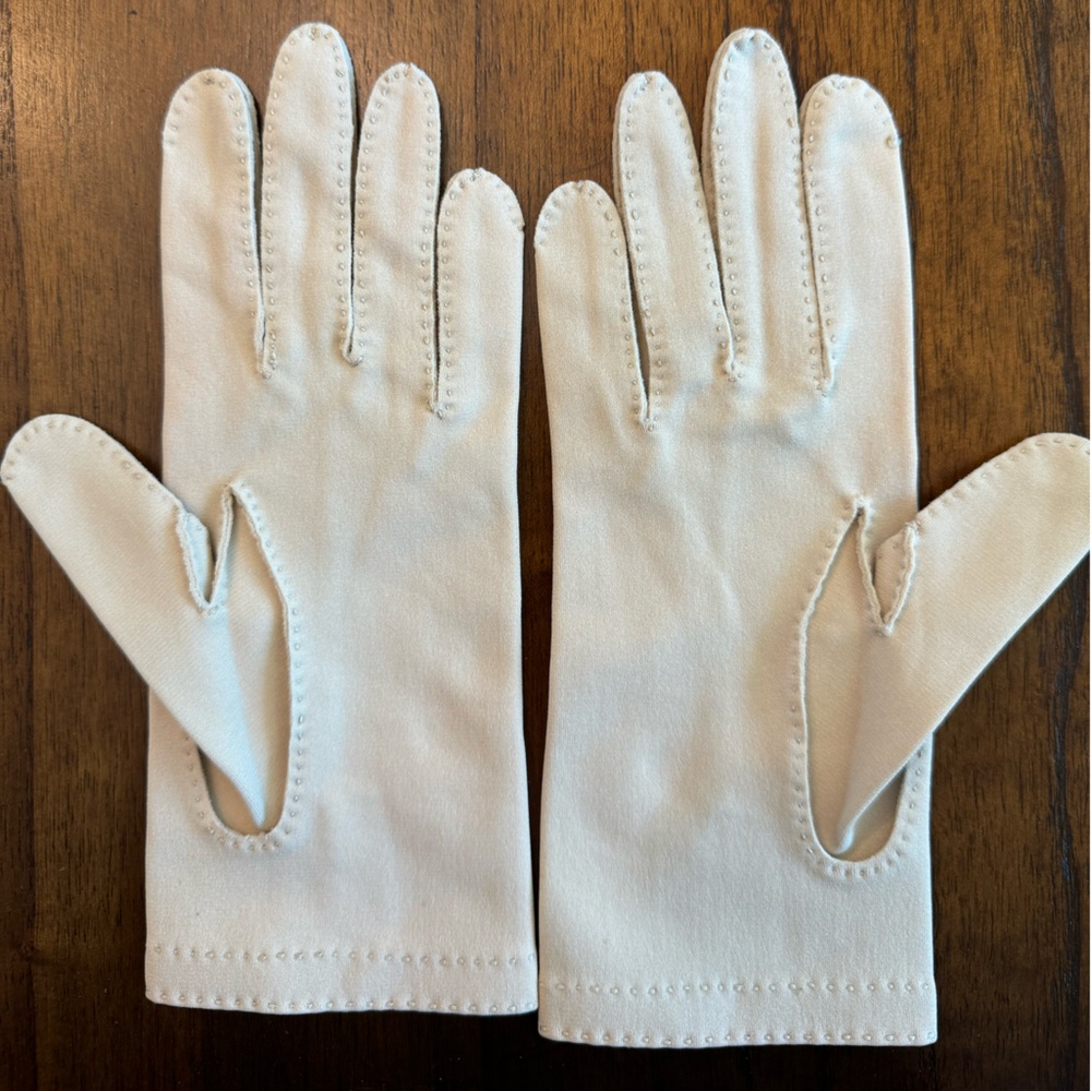 Vintage Dior Leather Gloves - Picture 2 of 5